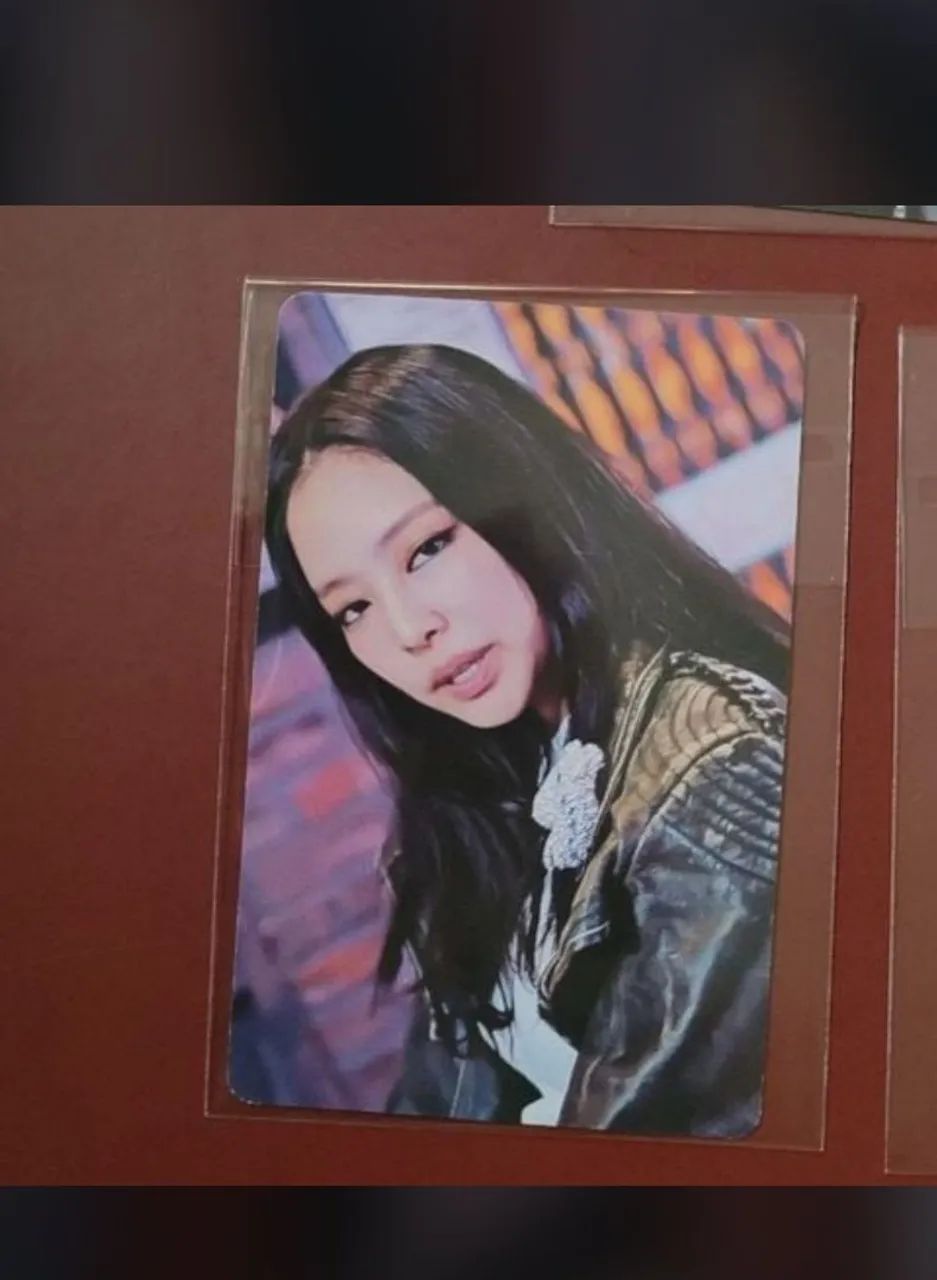 5 Lomocards da Jennie de Blackpink (não oficiais) - Hobbies e
