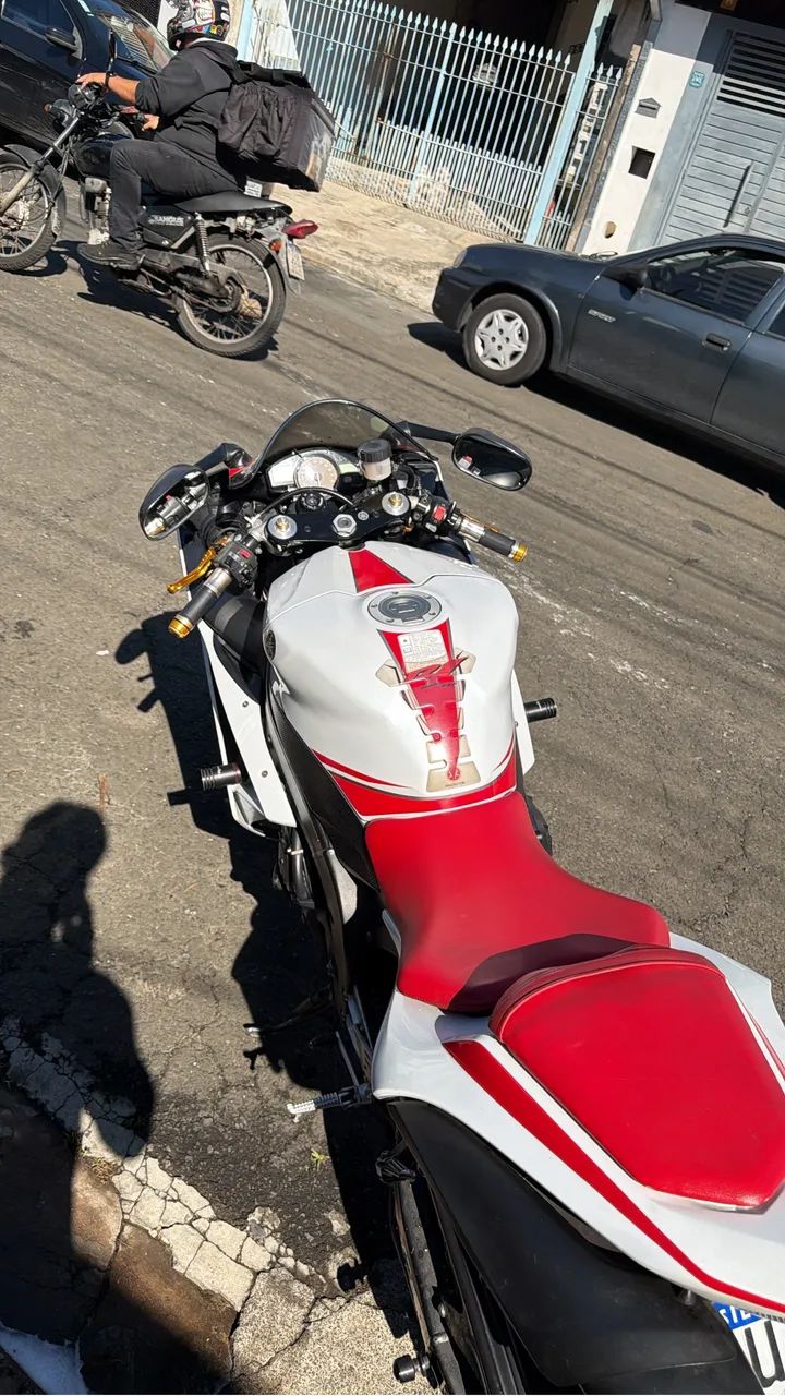 R1 2008 - Foto 2