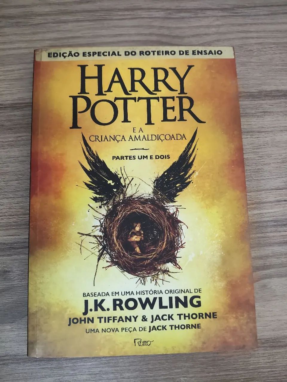 Harry Potter e a criança amaldiçoada