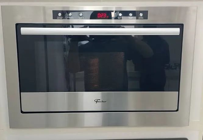 Microondas de embutir Fischer inox 