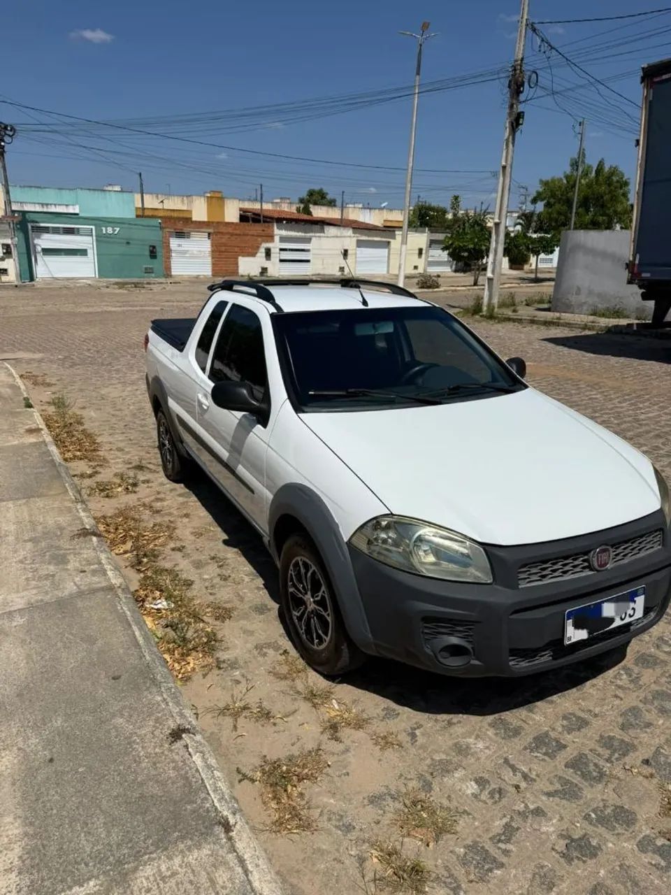 Fiat Strada Working Hard 1.4 Fire Flex 8V CE 2017 - Foto 2