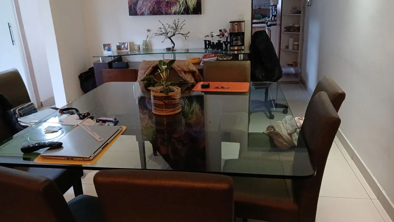 Mesa quadrada de jantar e 8 cadeiras - Foto 5