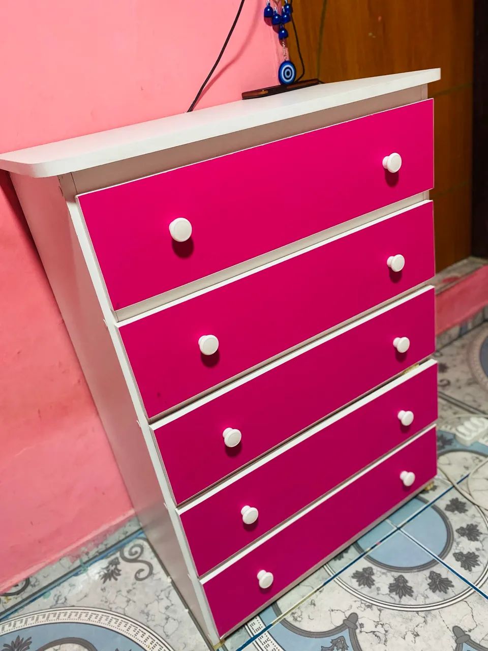 Vendo cômoda 5 gavetas nunca usada !! - Foto 3