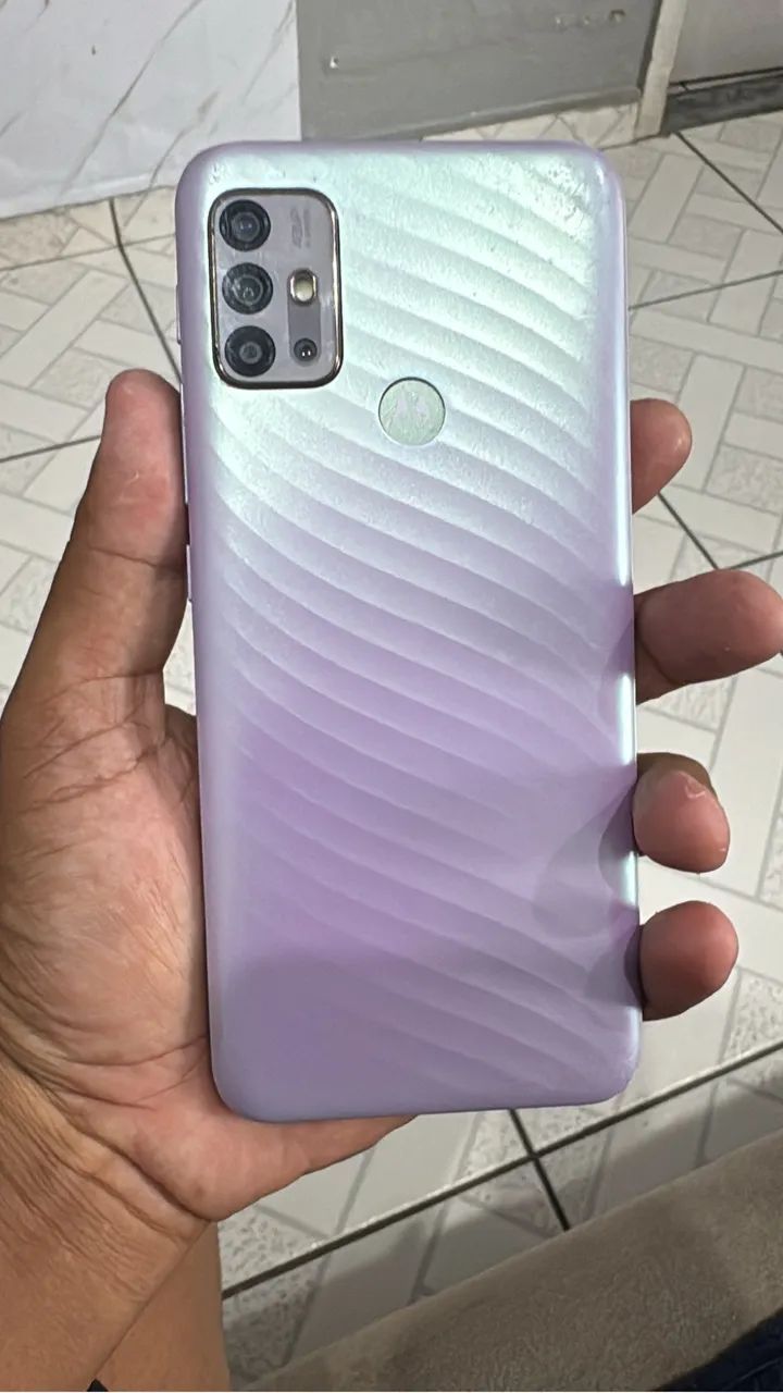 G10