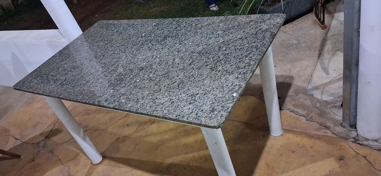 Vendo mesa 4 lugares - Foto 4
