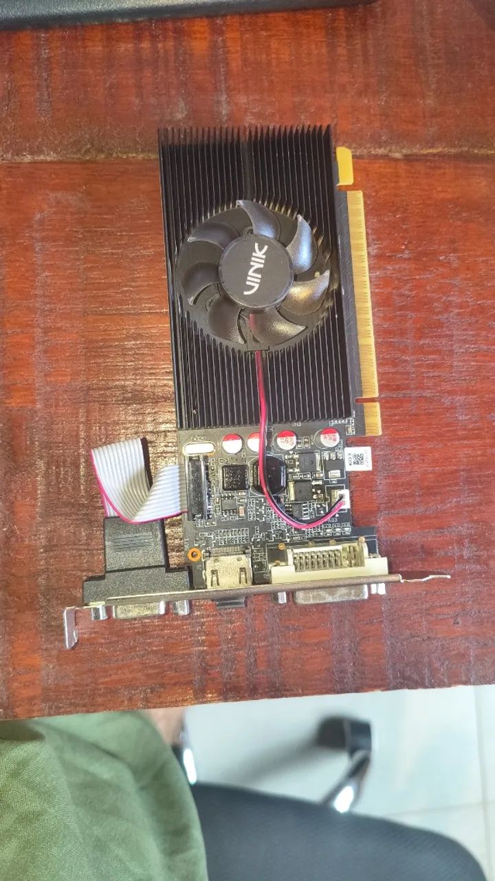 Placa de vídeo Geforce GT 210 1G D3 - Foto 3