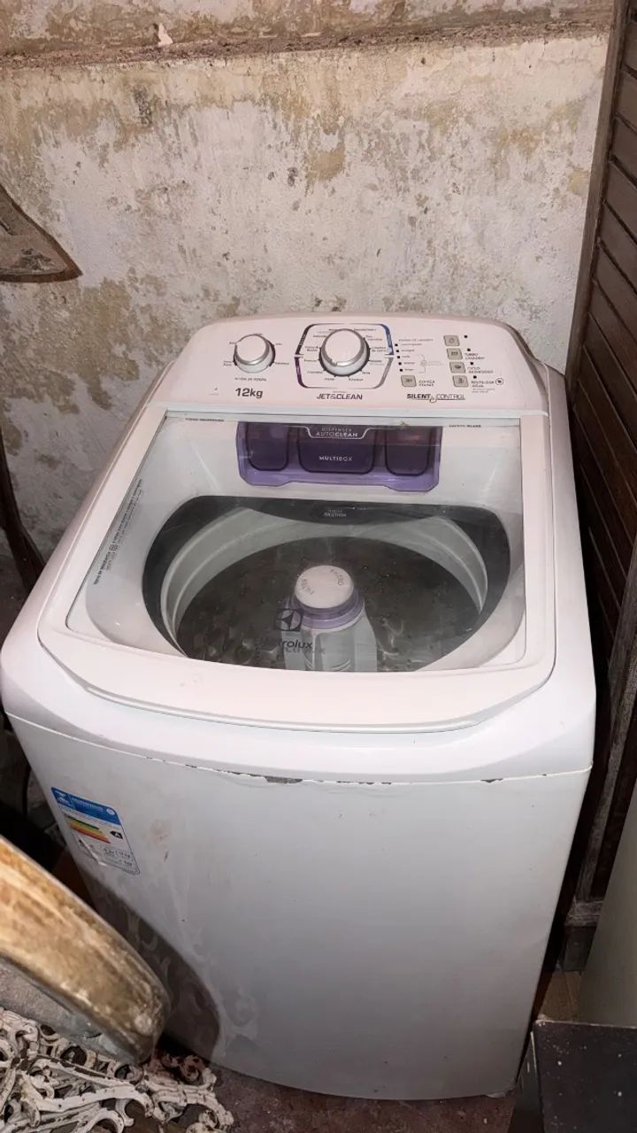 Máquina de lavar Electrolux 12kg jetclean - Foto 3