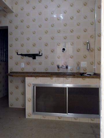 Apto amplo , 02 dorm e vaga, sem vista de comunidade , desocupado - Foto 10