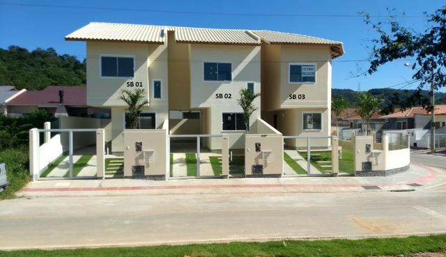 Sobrado nr1 Parque Vale Verde em Palhoça