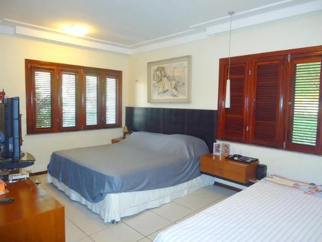 Casa plana em condomínio na Lagoa Redonda com 200m, 3 suítes e Piscina - Foto 14