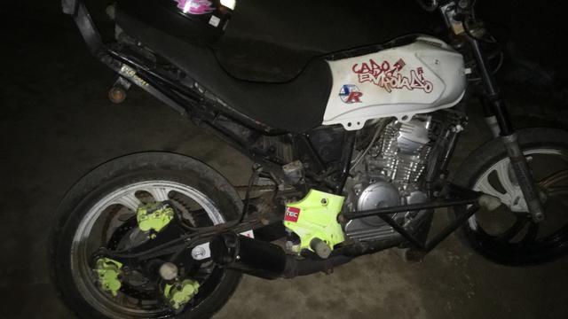 Fazer 250 toda equipada - Foto 2