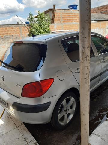 Peugiot 307,troco por financiado - Foto 3