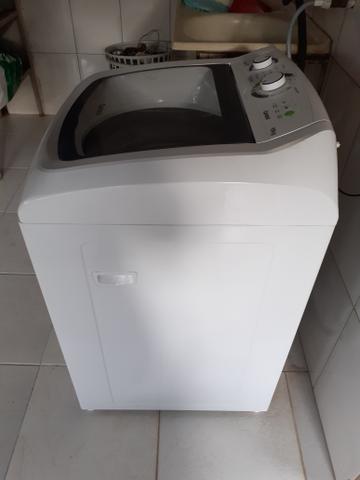 Troca uma máquina de lavar com 6 meses de uso troco por uma TV