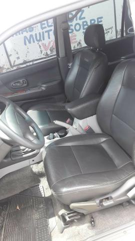 Pajero Sport GLS - Foto 6
