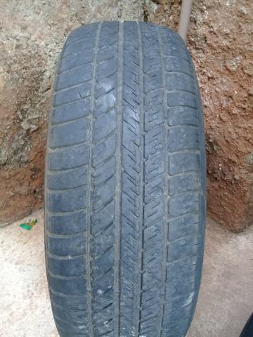Pneus aro 15/ apenas dinheiro/2 por 120 reais/buscar no sao judas tadheu - Foto 5