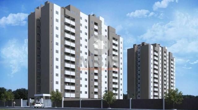 Vendo apartamento em Messejana com 3 quartos e 2 vagas, excelente localização