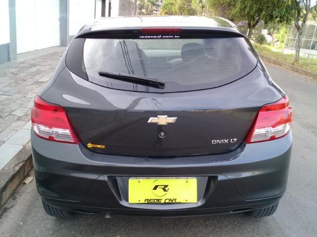 Chevrolet Onix LT 1.0 Completo,Muito novo! Sem detalhes! - Foto 5