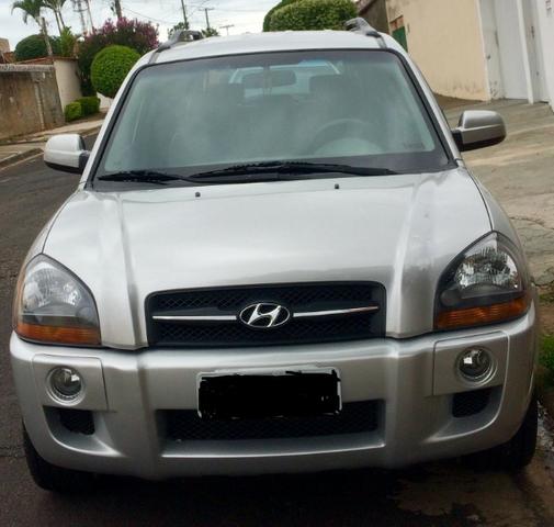 Hyundai Tucson GL 2.0 16V 2010 - Manual - Gasolina