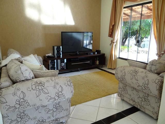 Arniqueiras QD 04 Casa 4 qts 3 suítes lazer lote 2.287m pode dividir em vários lotes - Foto 12
