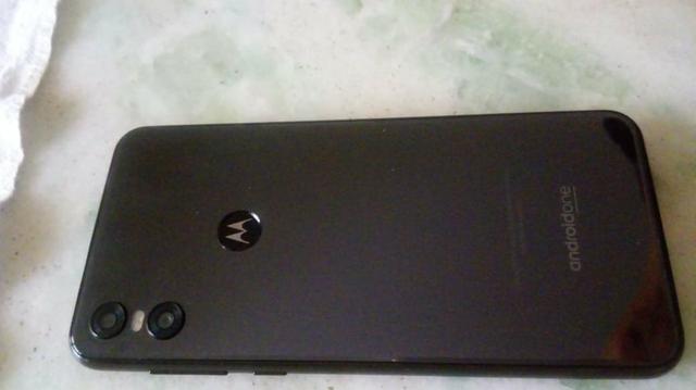 Celular Motorola one