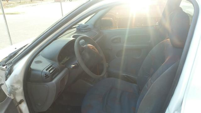 Carro Renault Clio 2002 Básico - Foto 3