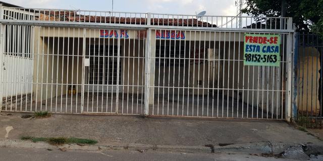 Casa de 2 Quartos | Escriturada | Aceita Proposta