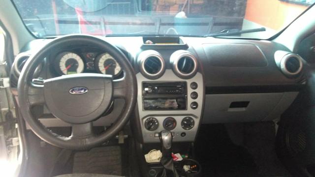 Fiesta sedan class 1.6 2009/2010 - Foto 6