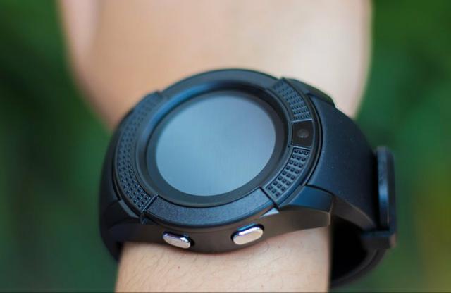 (oferta)smartwatch v8/r$69,99/faz e recebe ligações/aceita chip/tora foto/mp3 - Foto 2