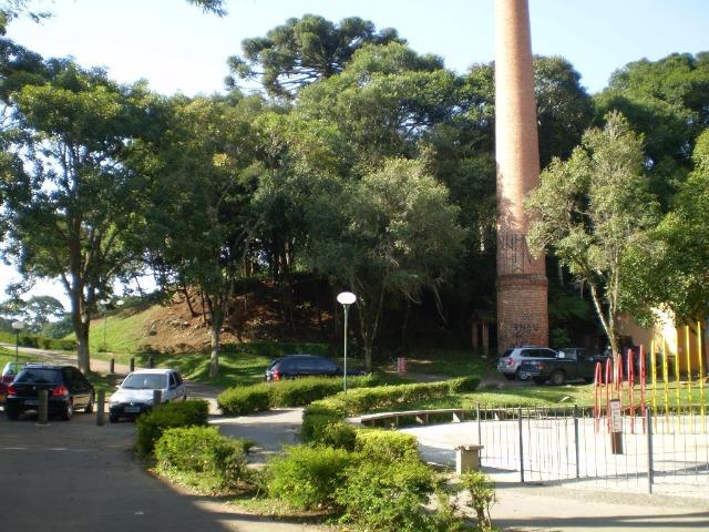 Quartos com ótima localização - Foto 2