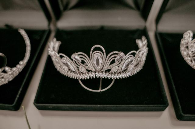 Tiara (grinalda) - Foto 2