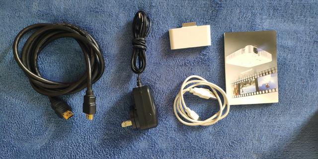 Mini projetor Olympia X100 HDMI - Foto 3