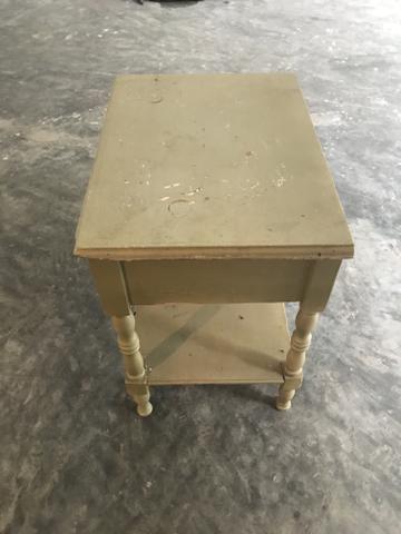 Mesa de cabeceira - Foto 2