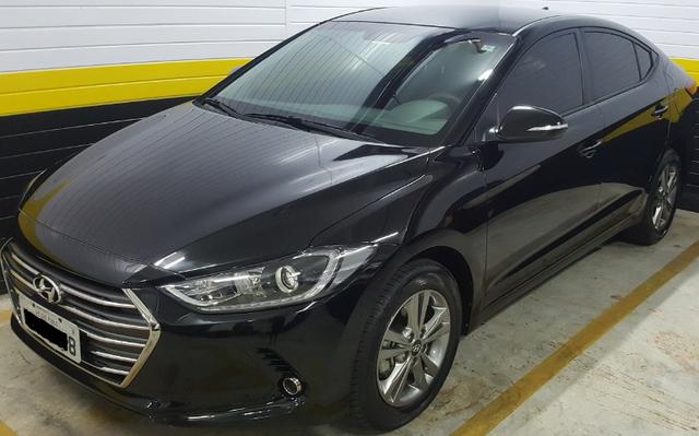 Vendo Hyundai Elantra Preto em Ótimo estado - Foto 7