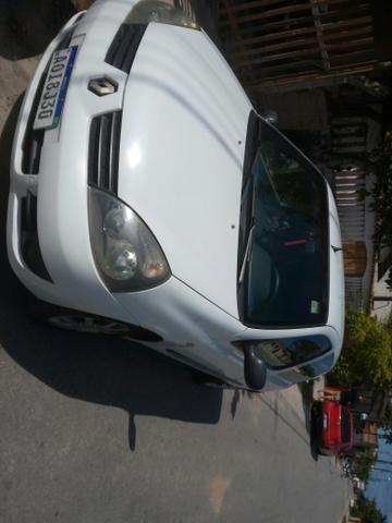 Renault Clio 2007 Básico 2 P