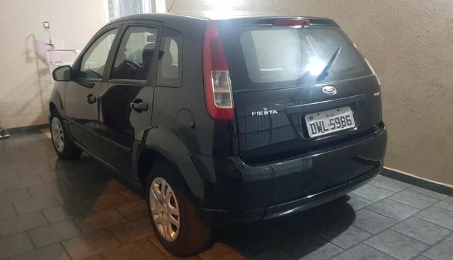 Fiesta Hatch 2008 sem entrada 48x 588,00 - Foto 4
