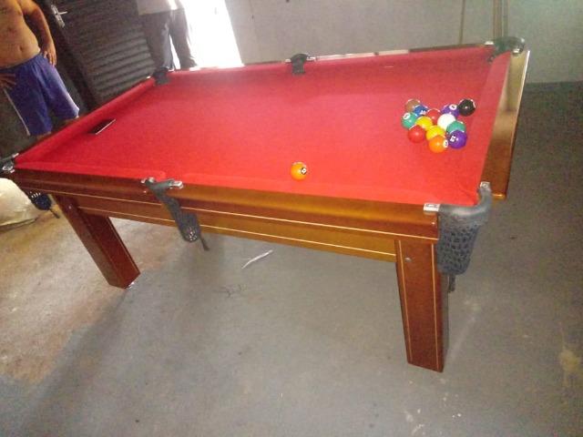 Mesa Tentação de 4 Pés Cor Imbuia Tecido Vermelho Mod. ZEXV1850 - Foto 2