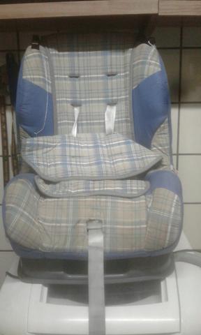 Vendo cadeirinha pra carro de 15 a 25 KG - Foto 3