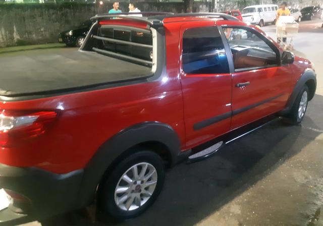Fiat strada cabine dupla 1.4 flex top de linha