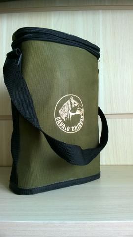 Mateira Bolsa 2 L Nylon linda peça em ótimo estado Cavalo Crioulo .