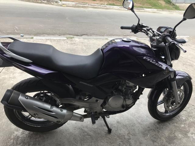 Moto Fazer 250 roxa - Foto 5