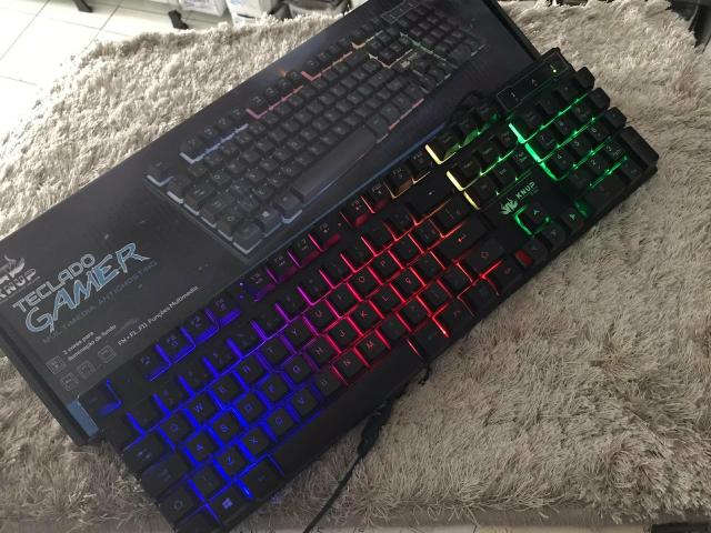 Teclado game semi mecânico knup kp-2043 iluminado 2043