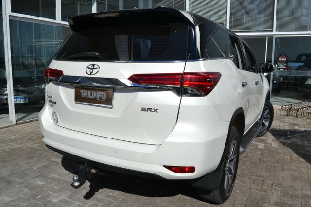 Hilux SW4 SRX 2.8 4X4 TB Diesel AUT - Foto 4
