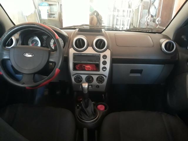 Fiesta sedan lindo para pessoas exigentes 1.6 - Foto 5