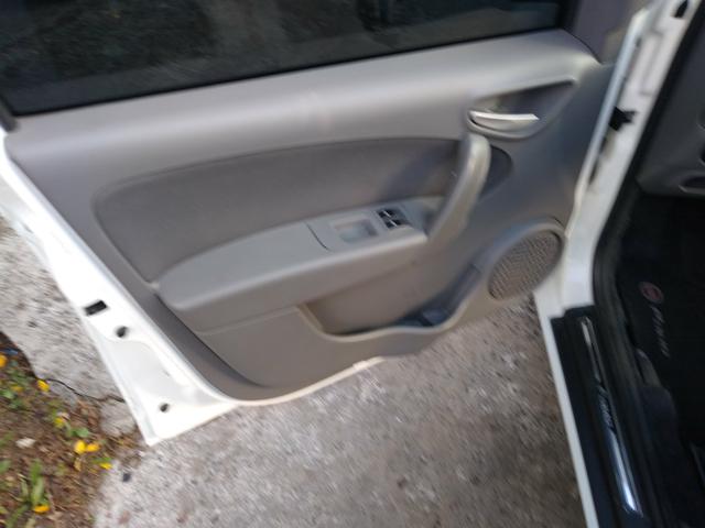 Palio Attract 1.0 completo 2015 - Foto 10