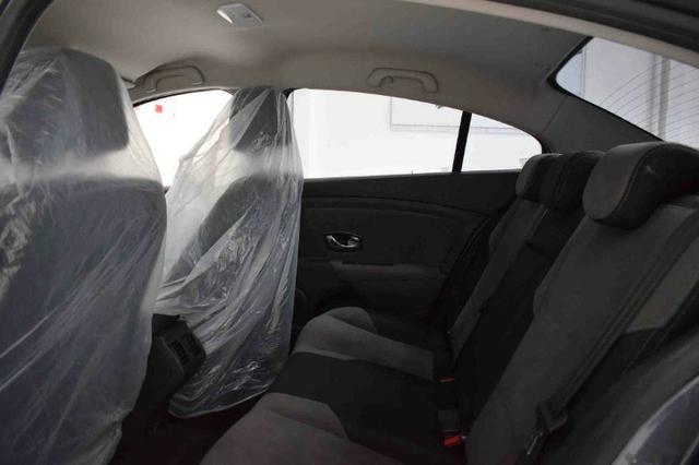 Renault Fluence 2015 - Foto 6