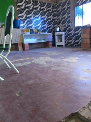 Vende-se uma casa no bairro da cachoerinha prox:av.silves - Foto 6