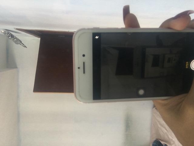 IPhone 6s 16g troco por s8 - Foto 3