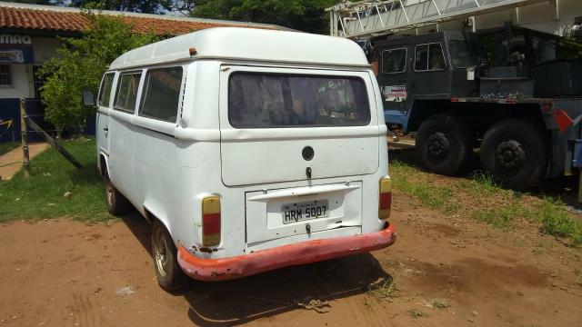 Vendo Kombi 98/99 Gasolina - Foto 4