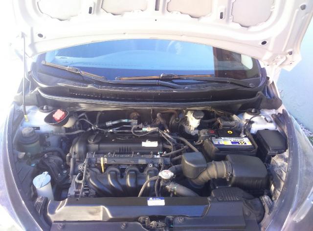 Hyundai Hb20s 1.6 Confort Style 16v, Flex, 2013/2014 - Foto 3