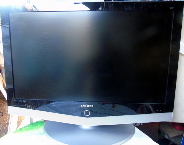 Samsung Tv Lcd 40 Polegadas com Mancha Na Tela - Foto 3